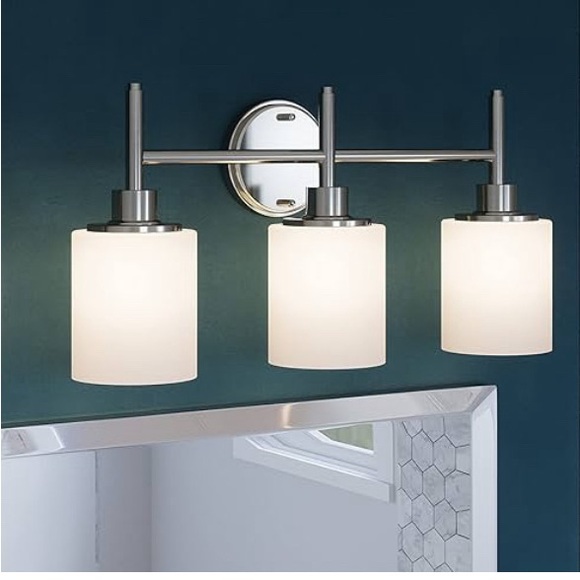 3 Light Vanity Light - Picture 10 of 11